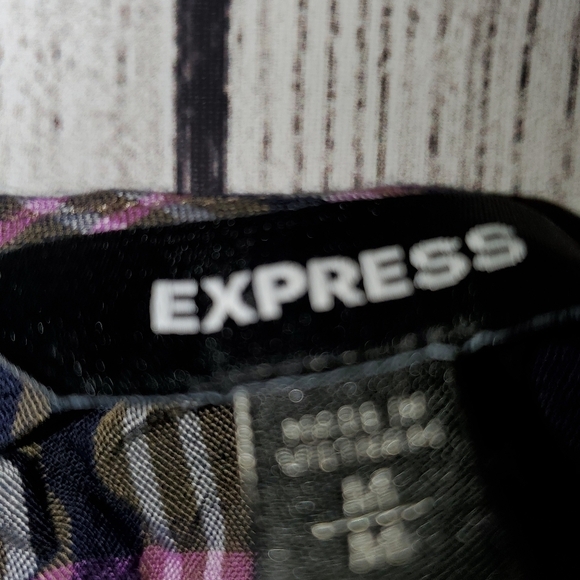 Express Green and Purple Plaid Long Sleeve… - Picture 4 of 6